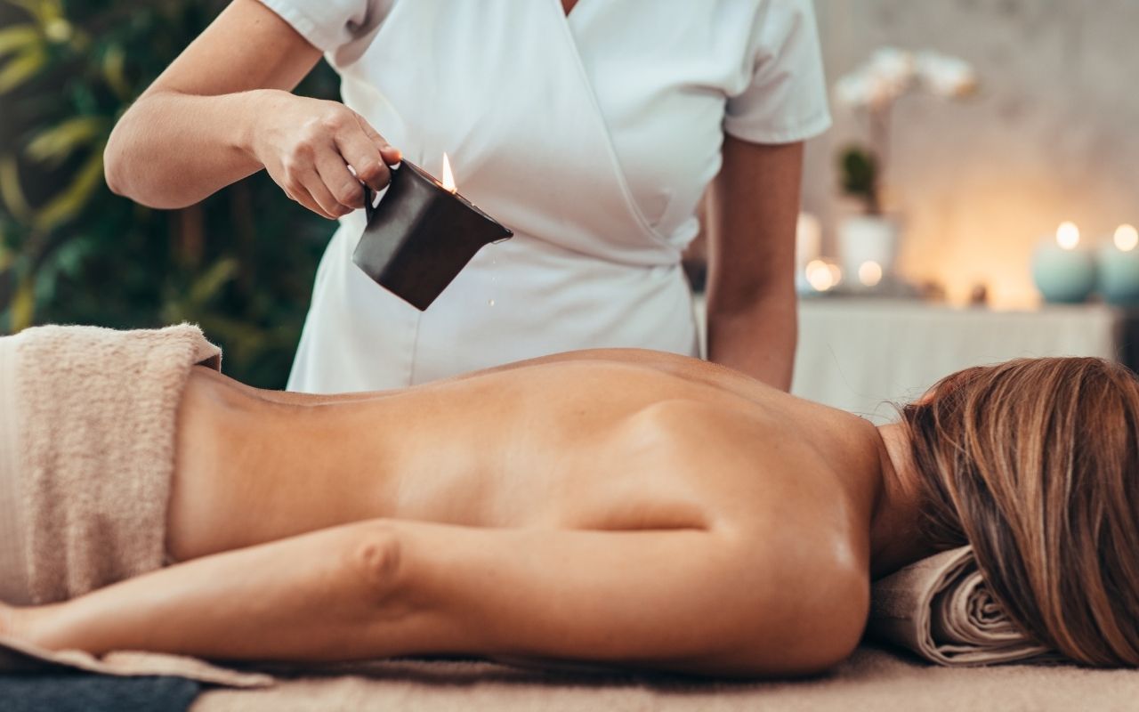 Che cos'è un candle massage